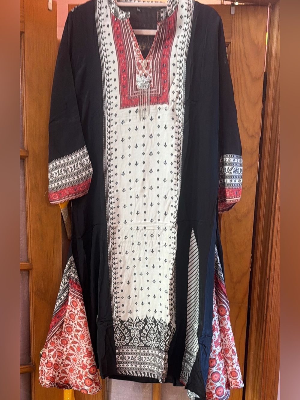 Black and White Ethnic-Print crepe Women’s Dress with Red Accents